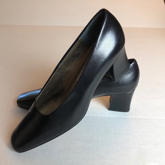 caressa shoes website